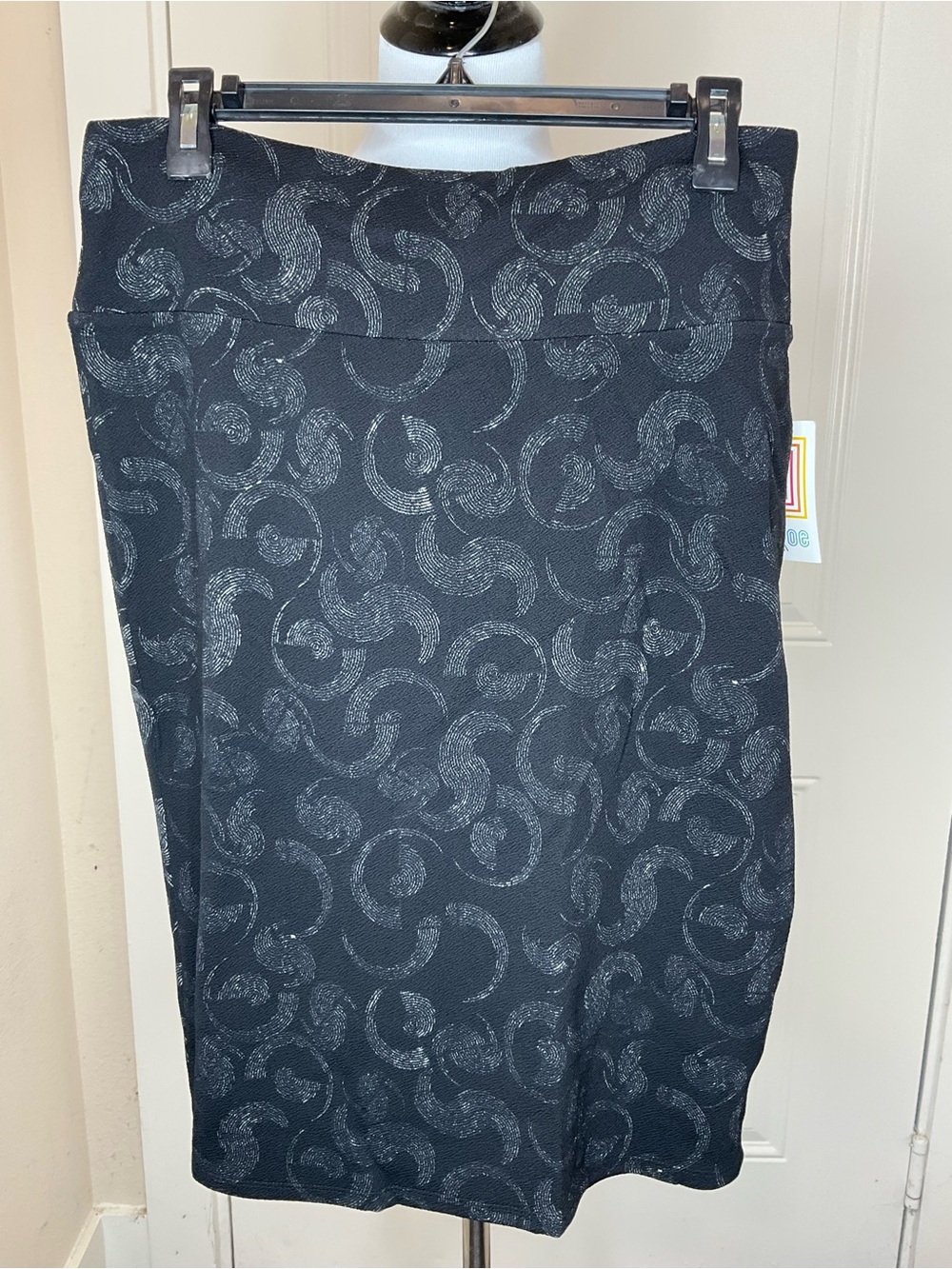 LuLaRoe Cassie Black Pencil Skirt with Swirl Patterns